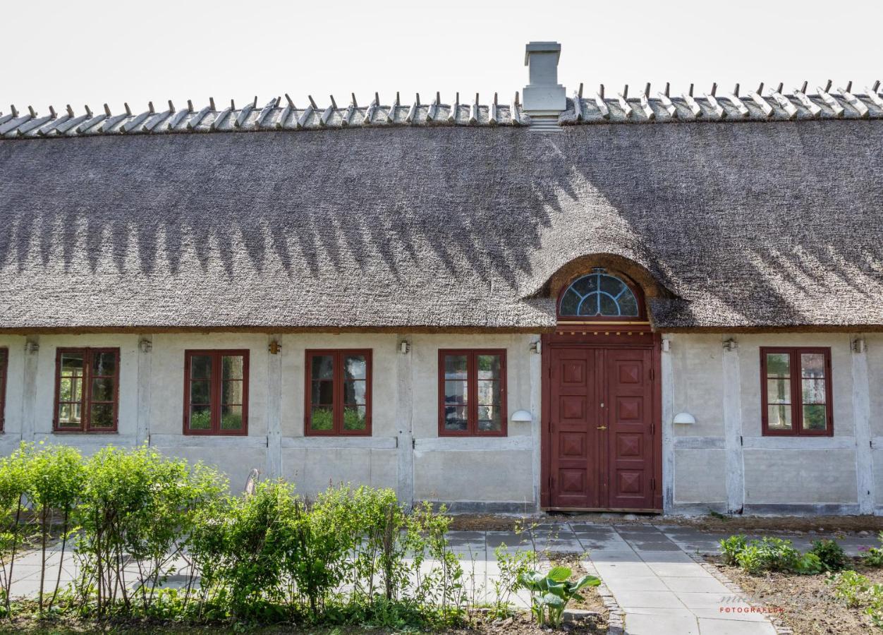 Ragnhilds Gard, Hostel Nyord Exterior photo