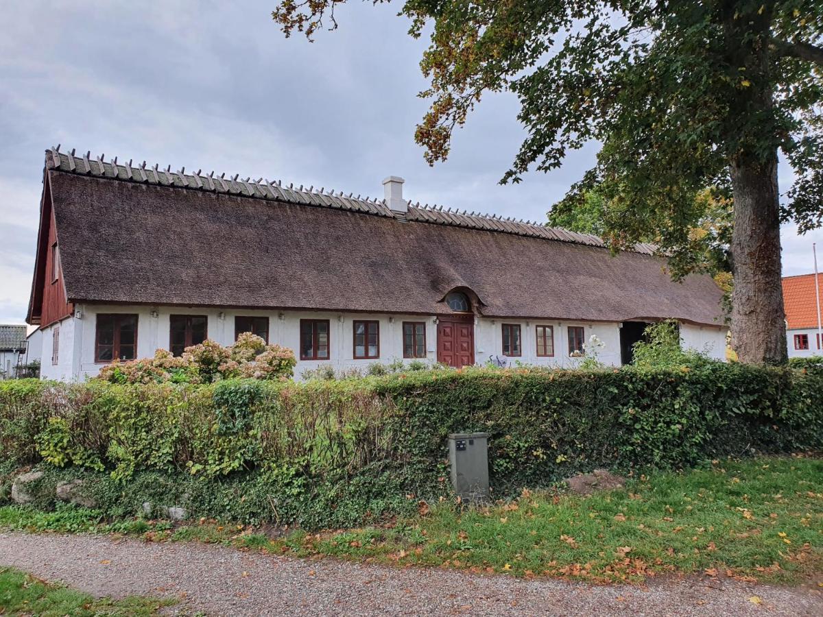 Ragnhilds Gard, Hostel Nyord Exterior photo