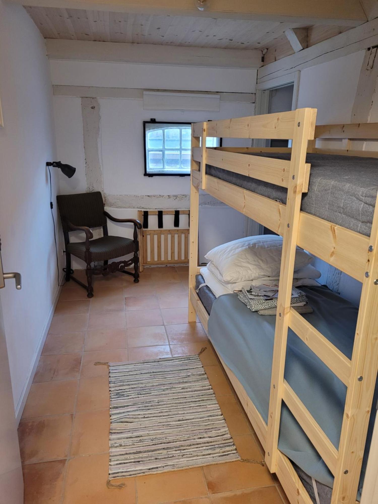 Ragnhilds Gard, Hostel Nyord Exterior photo