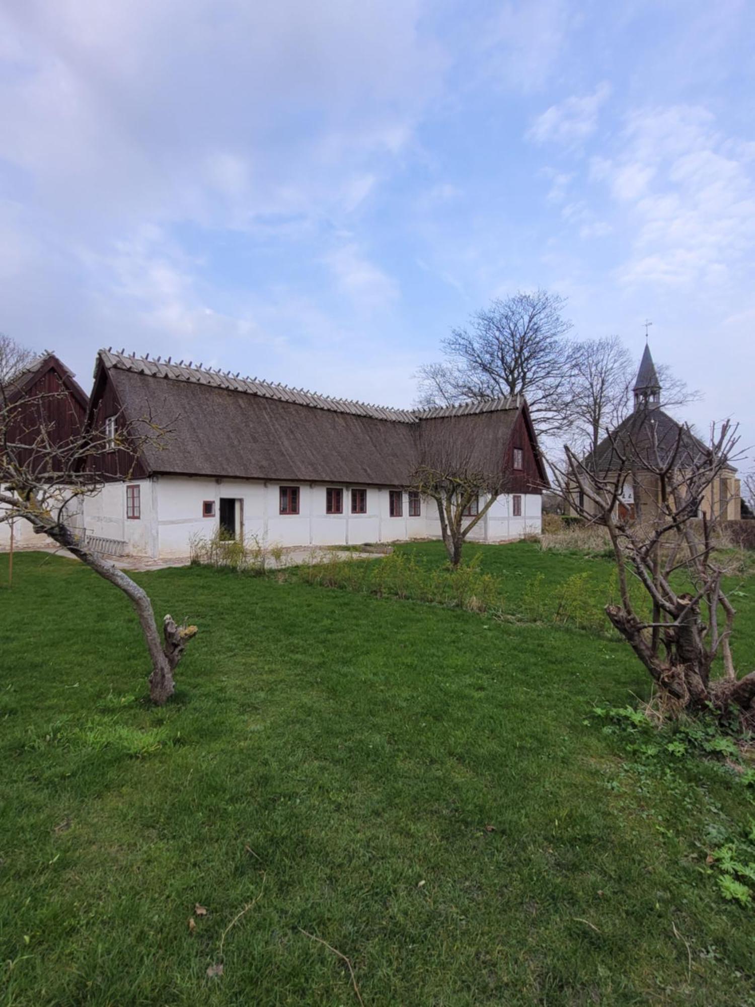 Ragnhilds Gard, Hostel Nyord Exterior photo